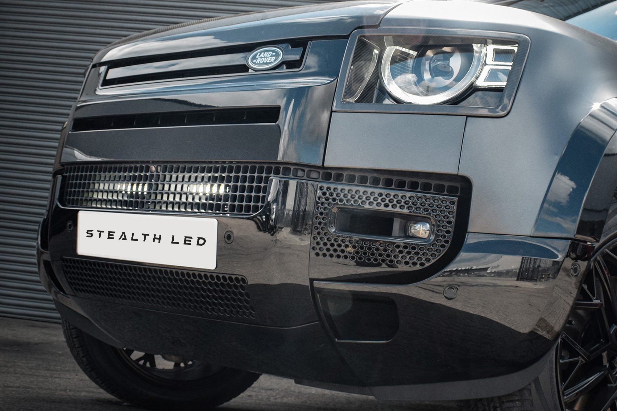 Land Rover Defender L663 2020+ Spyder Stealth Twin 6-inch Luminous LED Integration Grille Kit